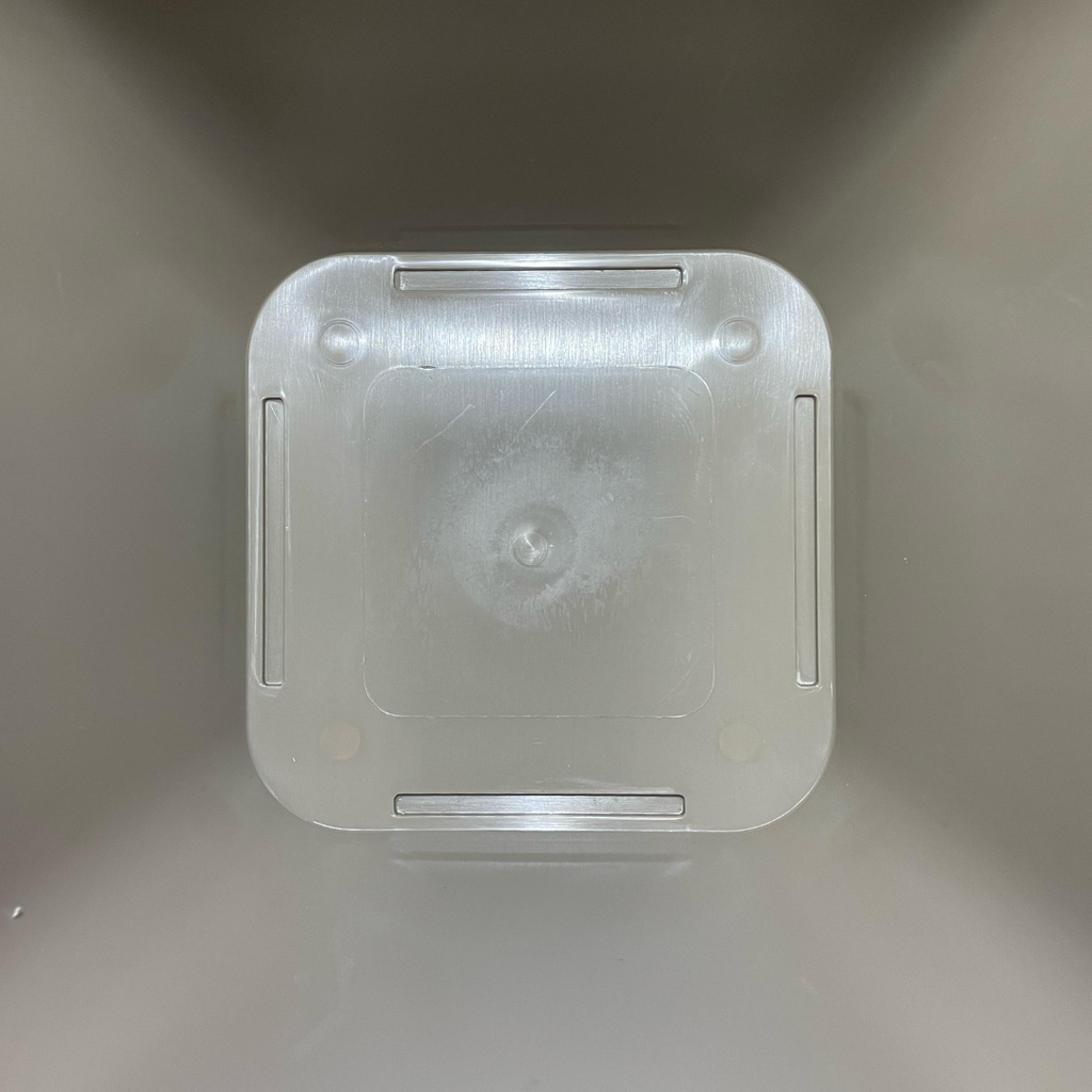 Maceta Cuadrada Gris Taupe 20X20X16 cms